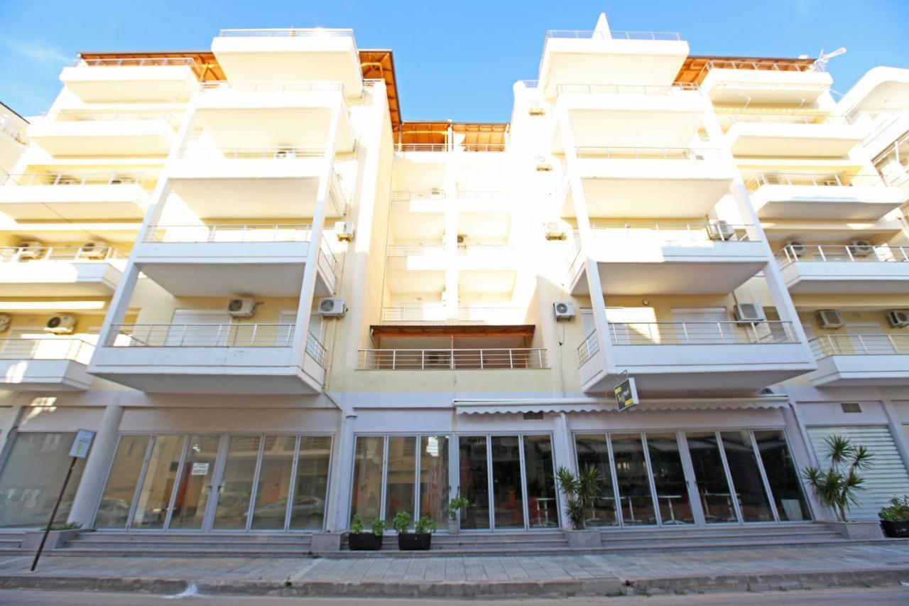 Teo Apartaments Sarande Exterior photo